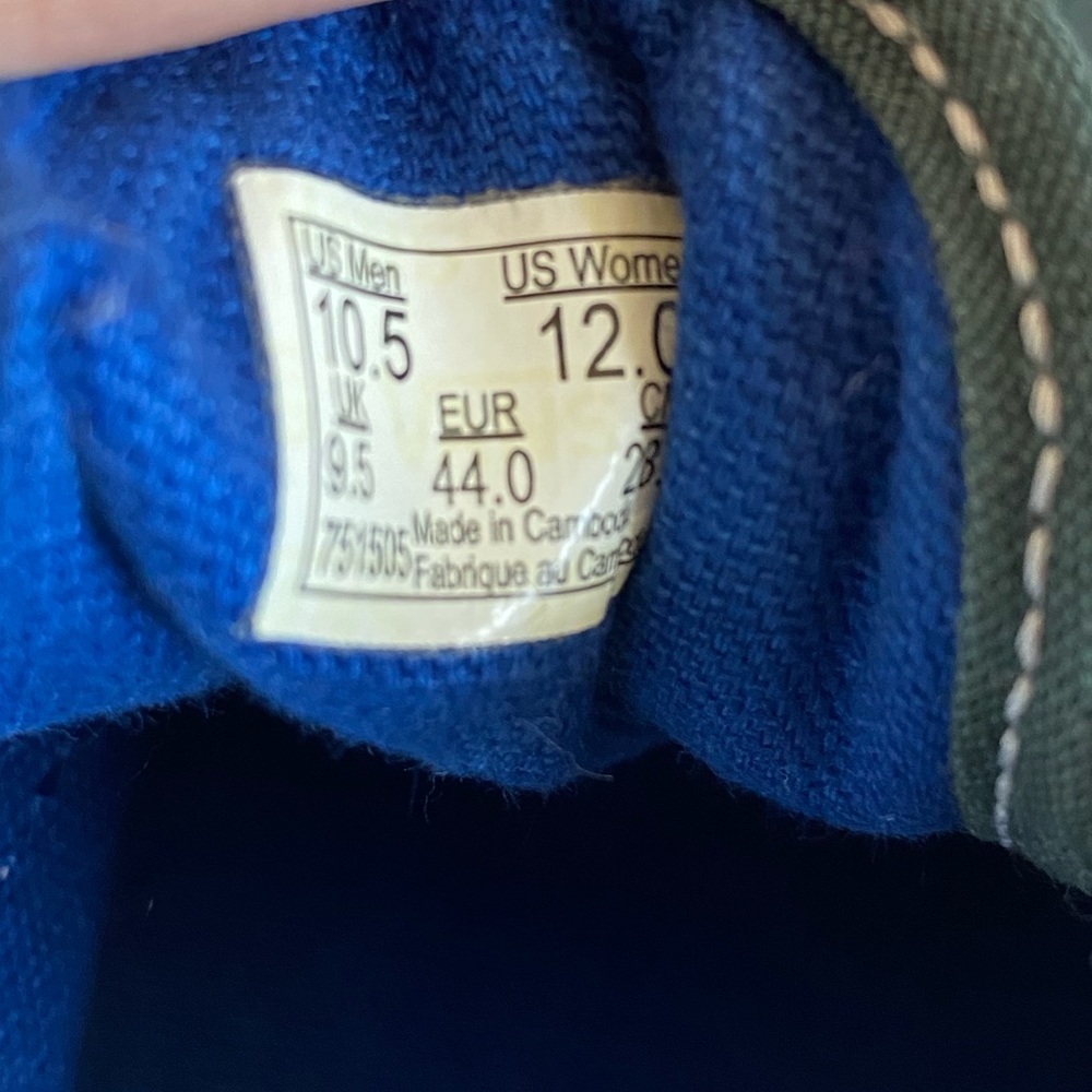 FOREST GREEN VANS - Picture 3 of 3